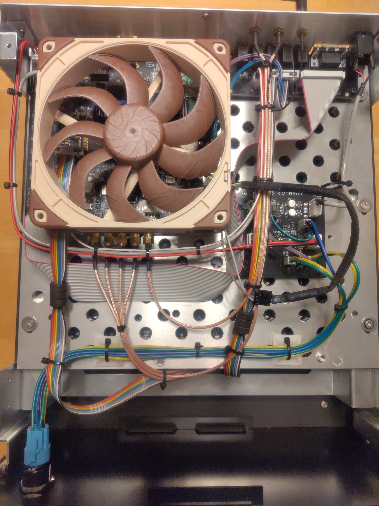 140mm_fan_pos1_small.jpg